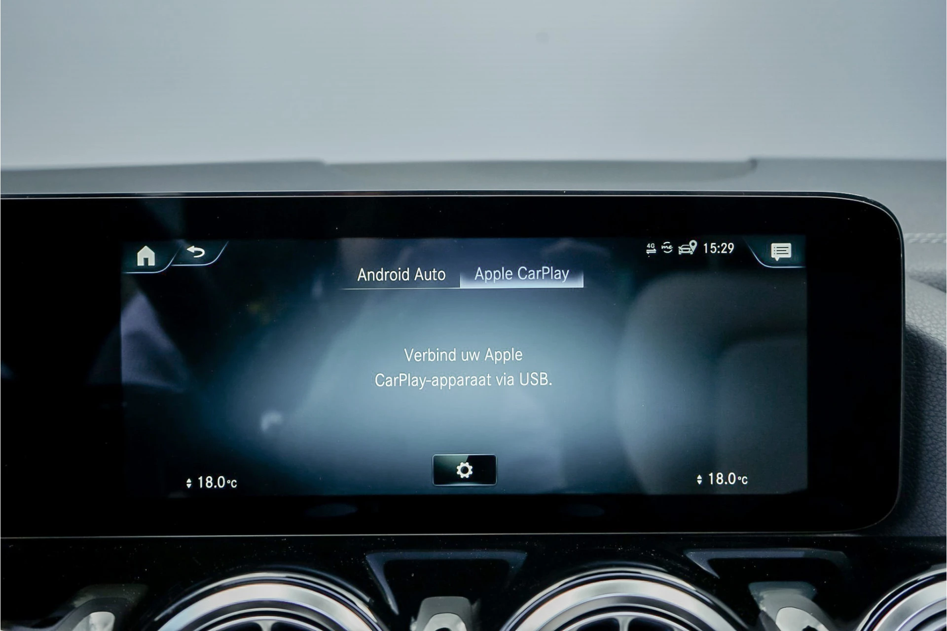 Hoofdafbeelding Mercedes-Benz EQA