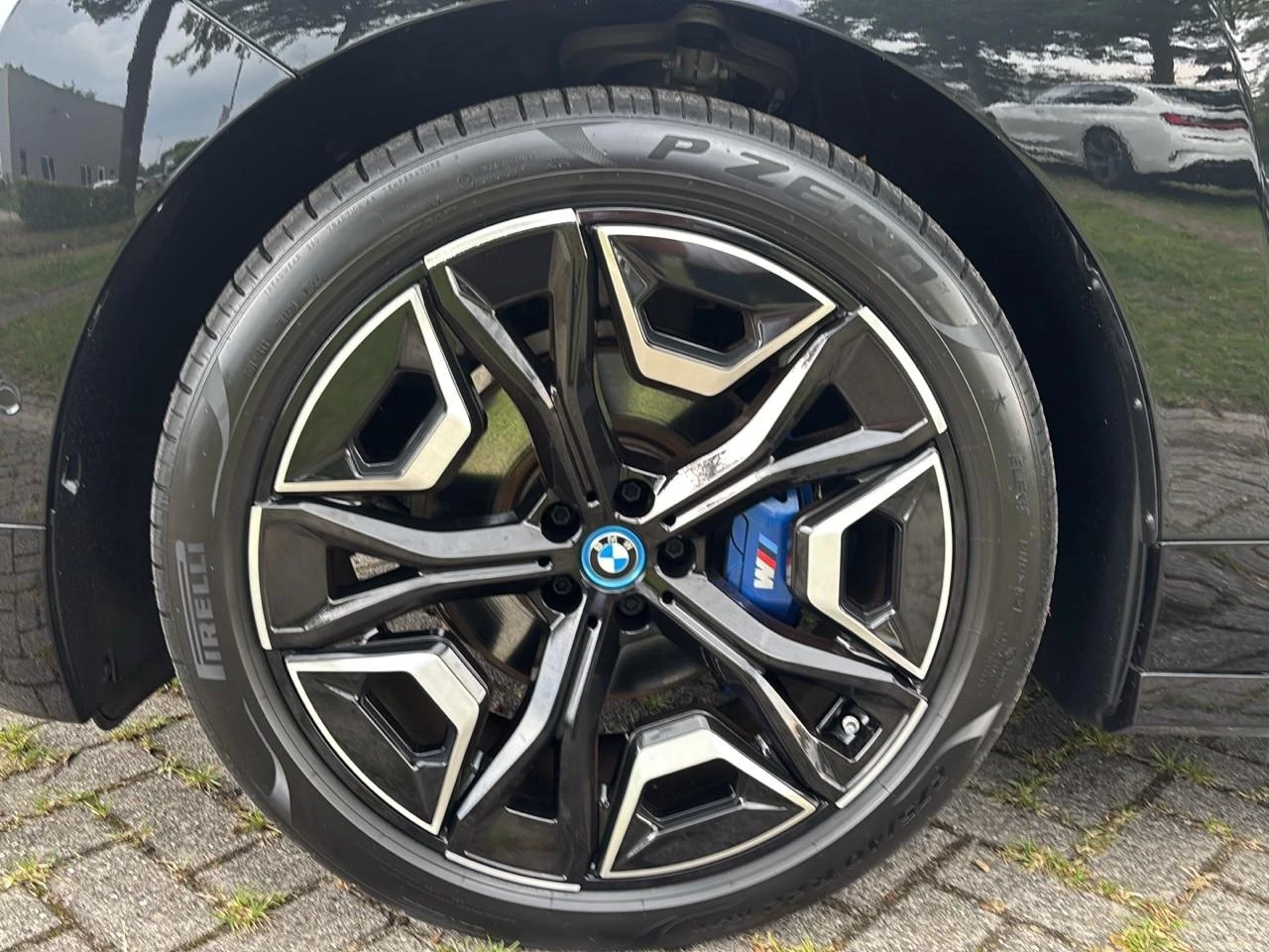 Hoofdafbeelding BMW iX