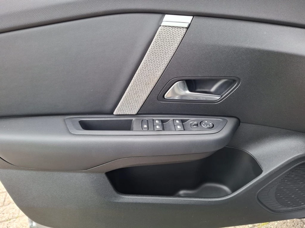 Hoofdafbeelding Citroën C4 X