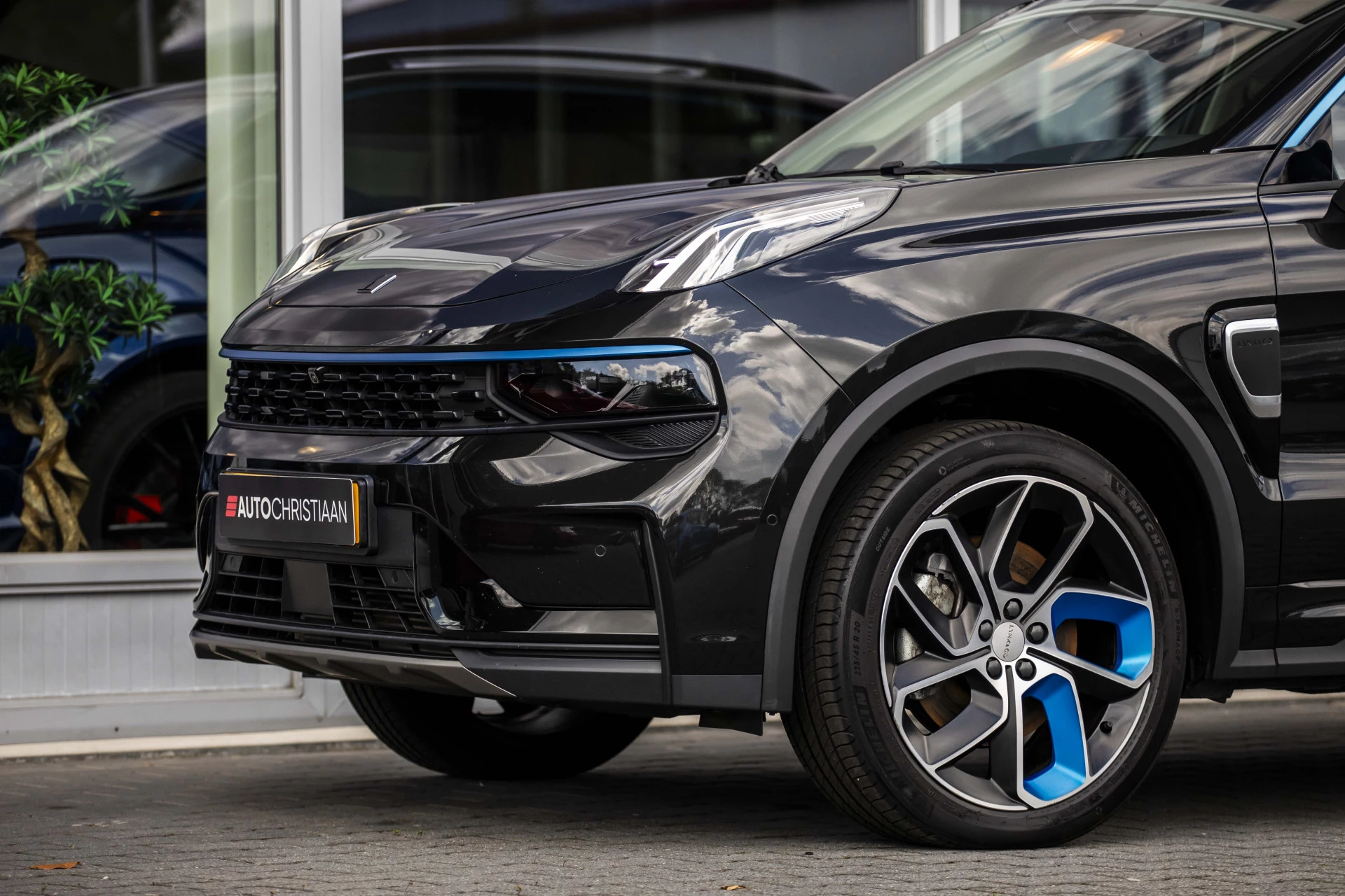 Hoofdafbeelding Lynk & Co 01