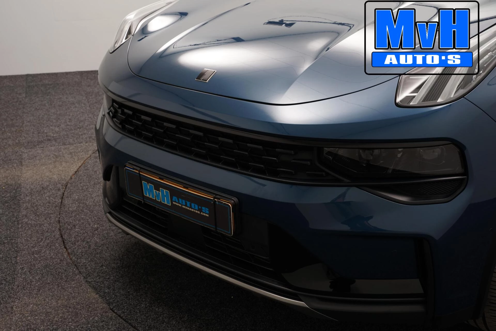 Hoofdafbeelding Lynk & Co 01