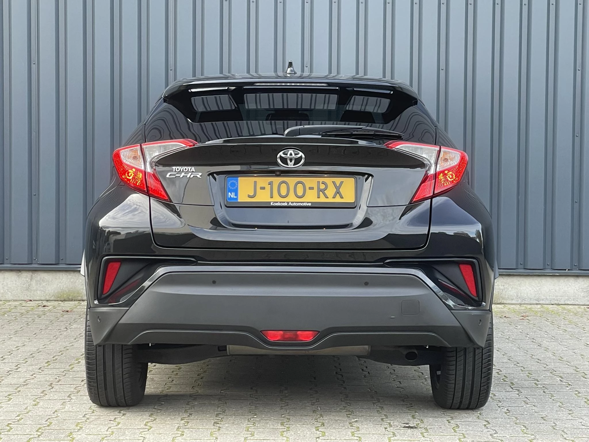 Hoofdafbeelding Toyota C-HR