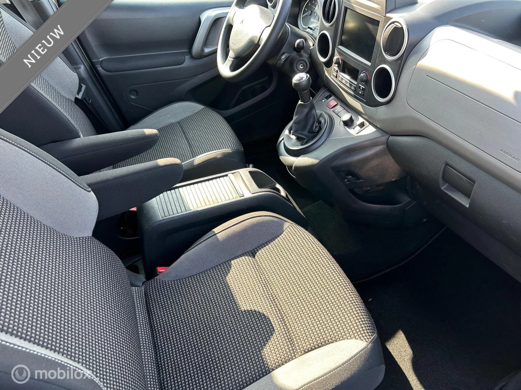 Hoofdafbeelding Peugeot Partner