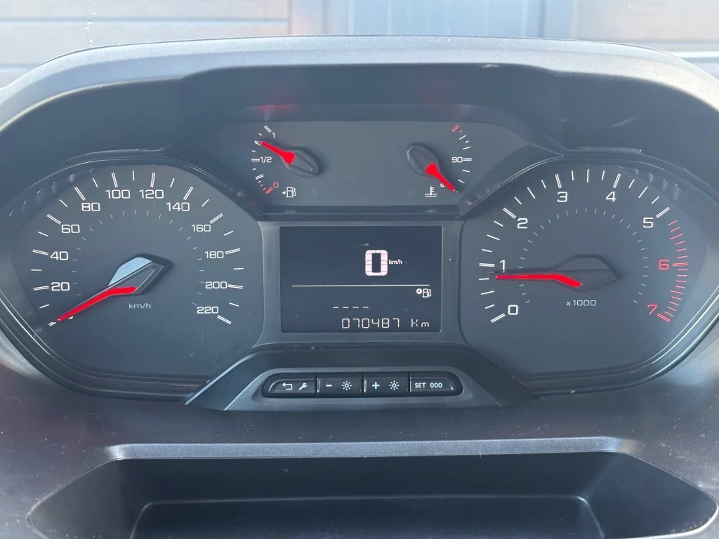 Hoofdafbeelding Peugeot Partner