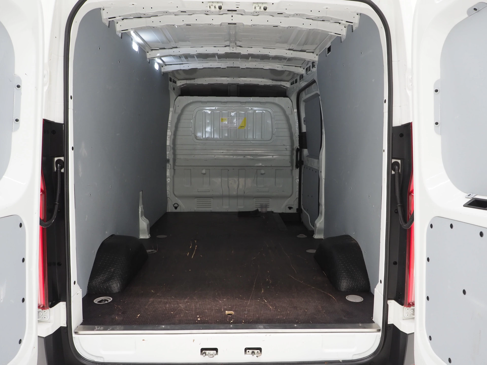 Hoofdafbeelding Maxus Deliver9