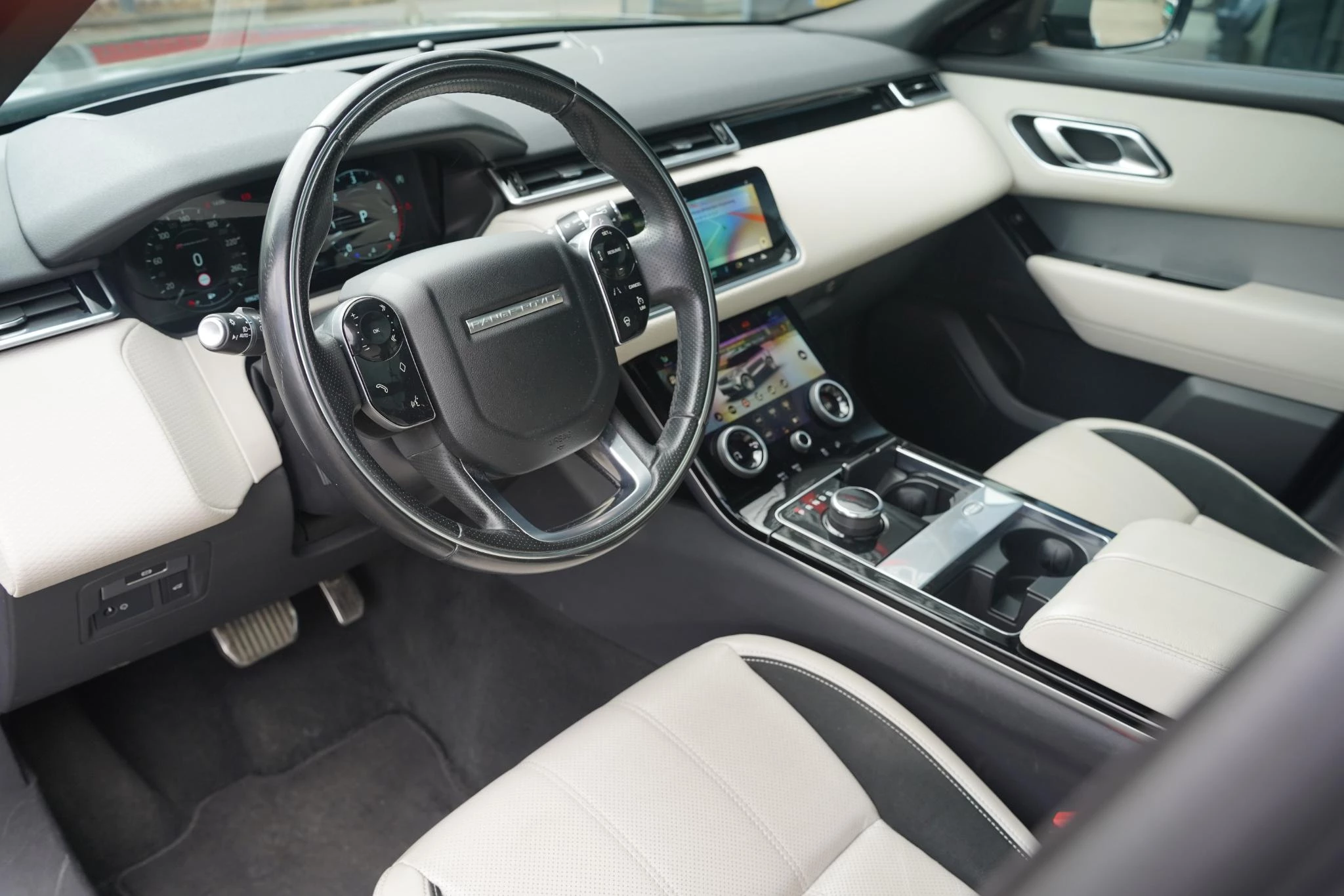 Hoofdafbeelding Land Rover Range Rover Velar