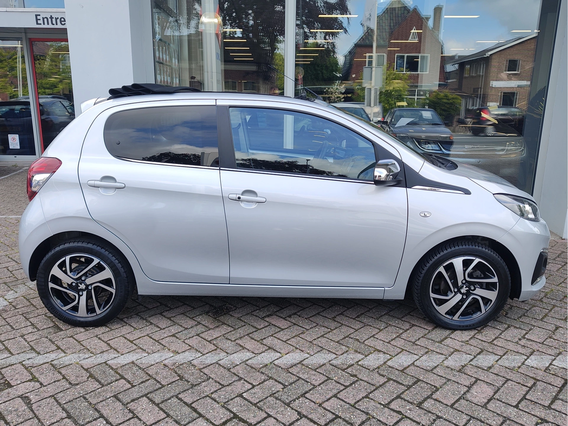 Hoofdafbeelding Peugeot 108