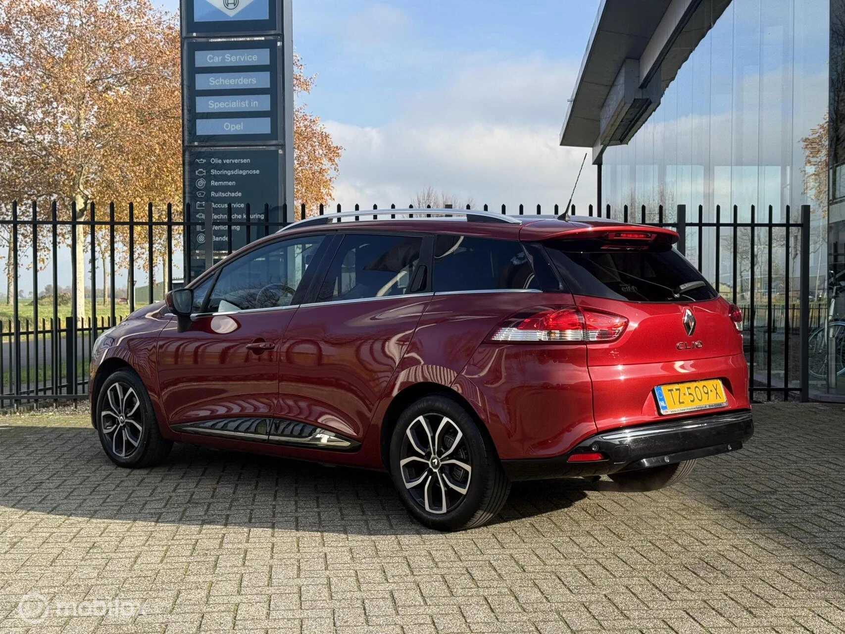 Hoofdafbeelding Renault Clio