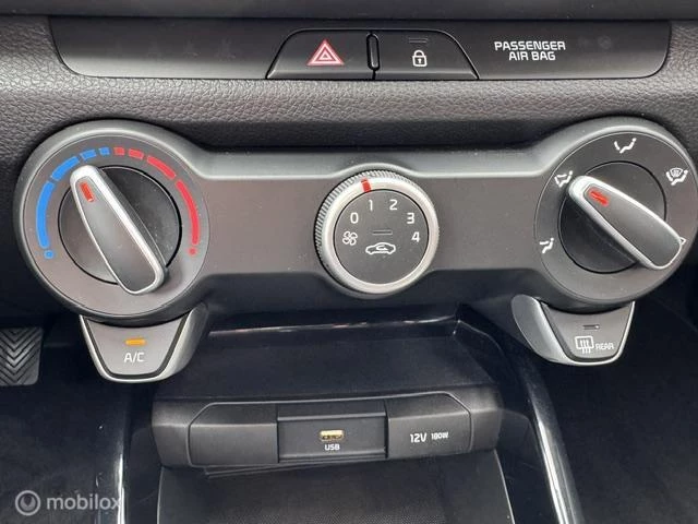 Hoofdafbeelding Kia Rio