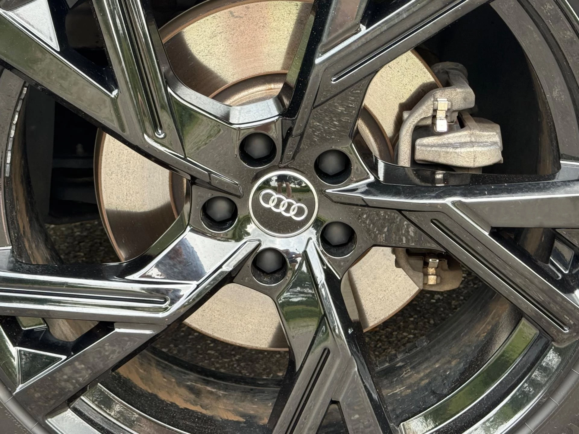 Hoofdafbeelding Audi Q4 e-tron