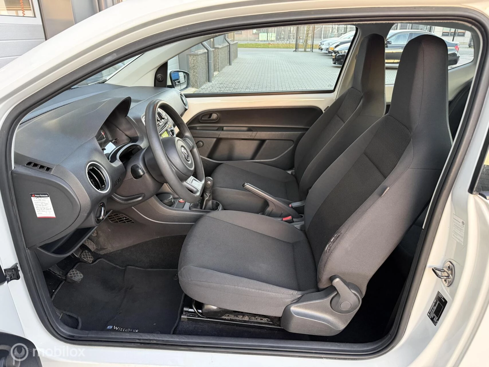 Hoofdafbeelding Volkswagen up!