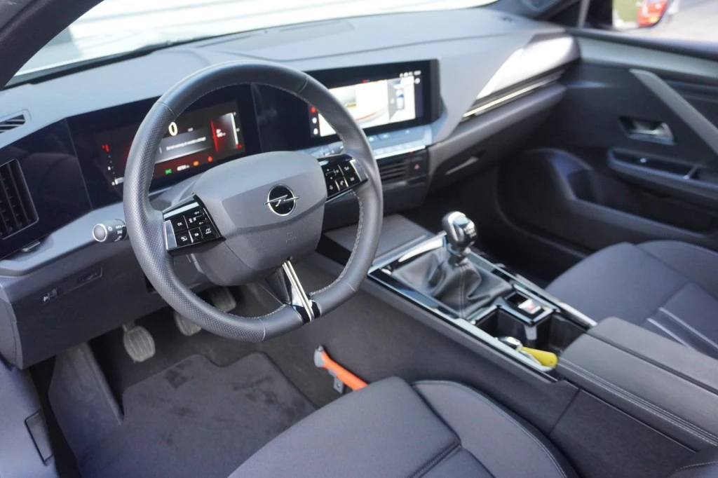 Hoofdafbeelding Opel Astra