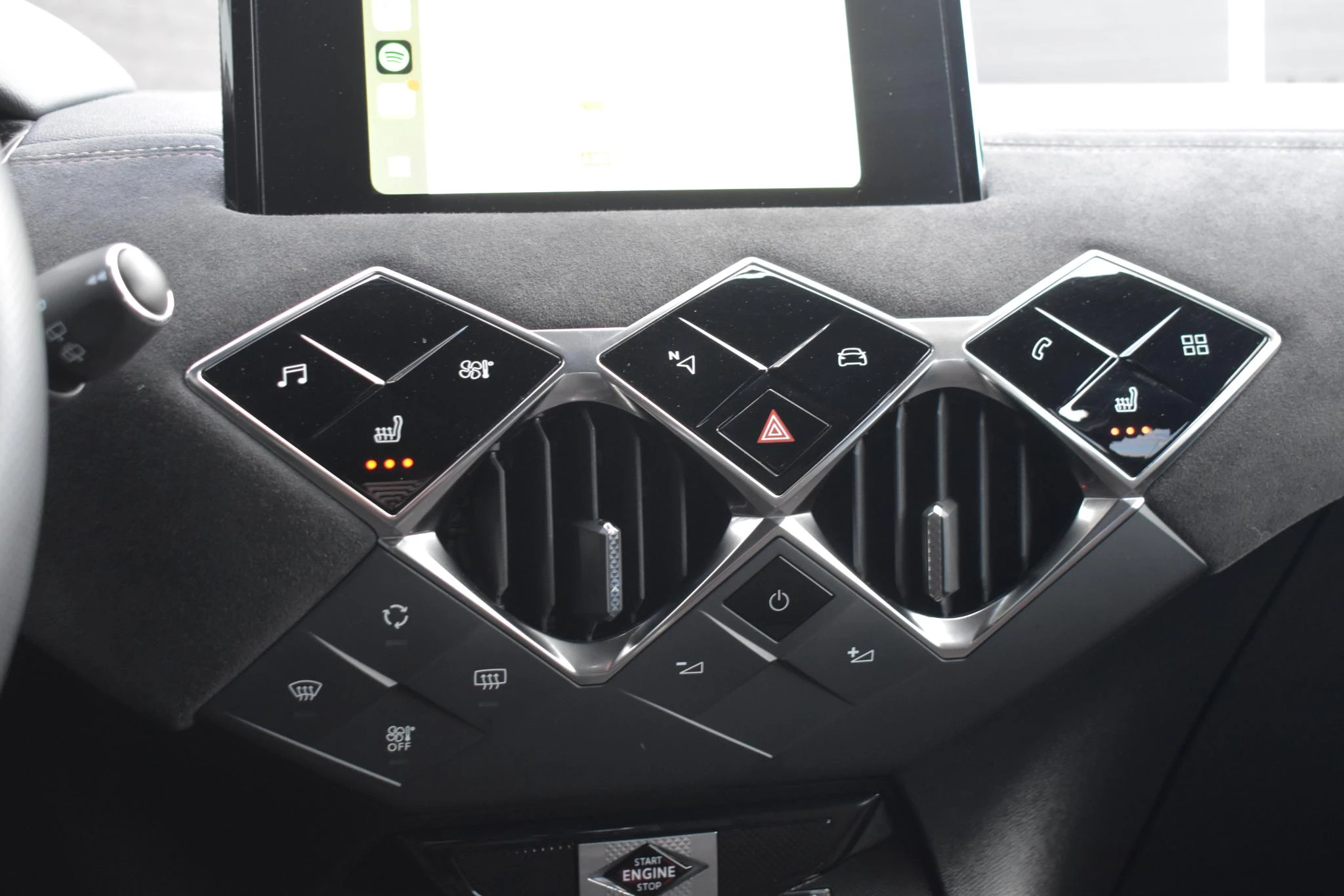 Hoofdafbeelding DS DS 3
