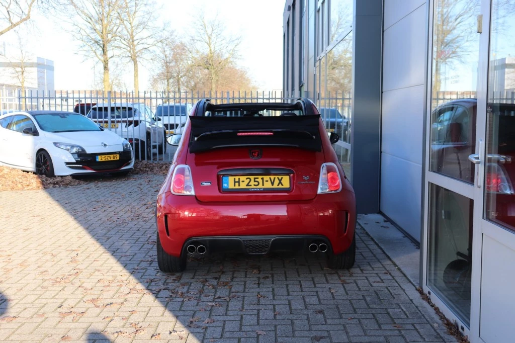 Hoofdafbeelding Fiat 500C