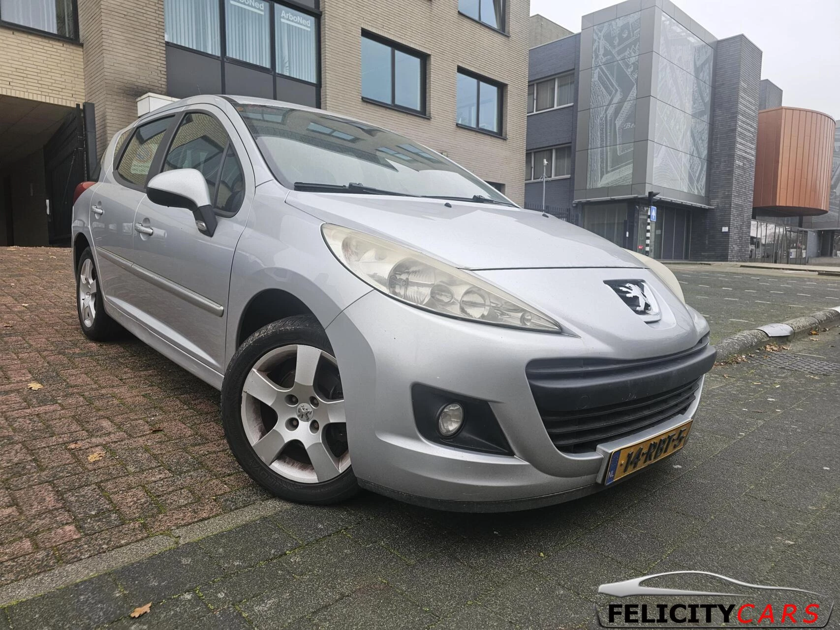 Hoofdafbeelding Peugeot 207