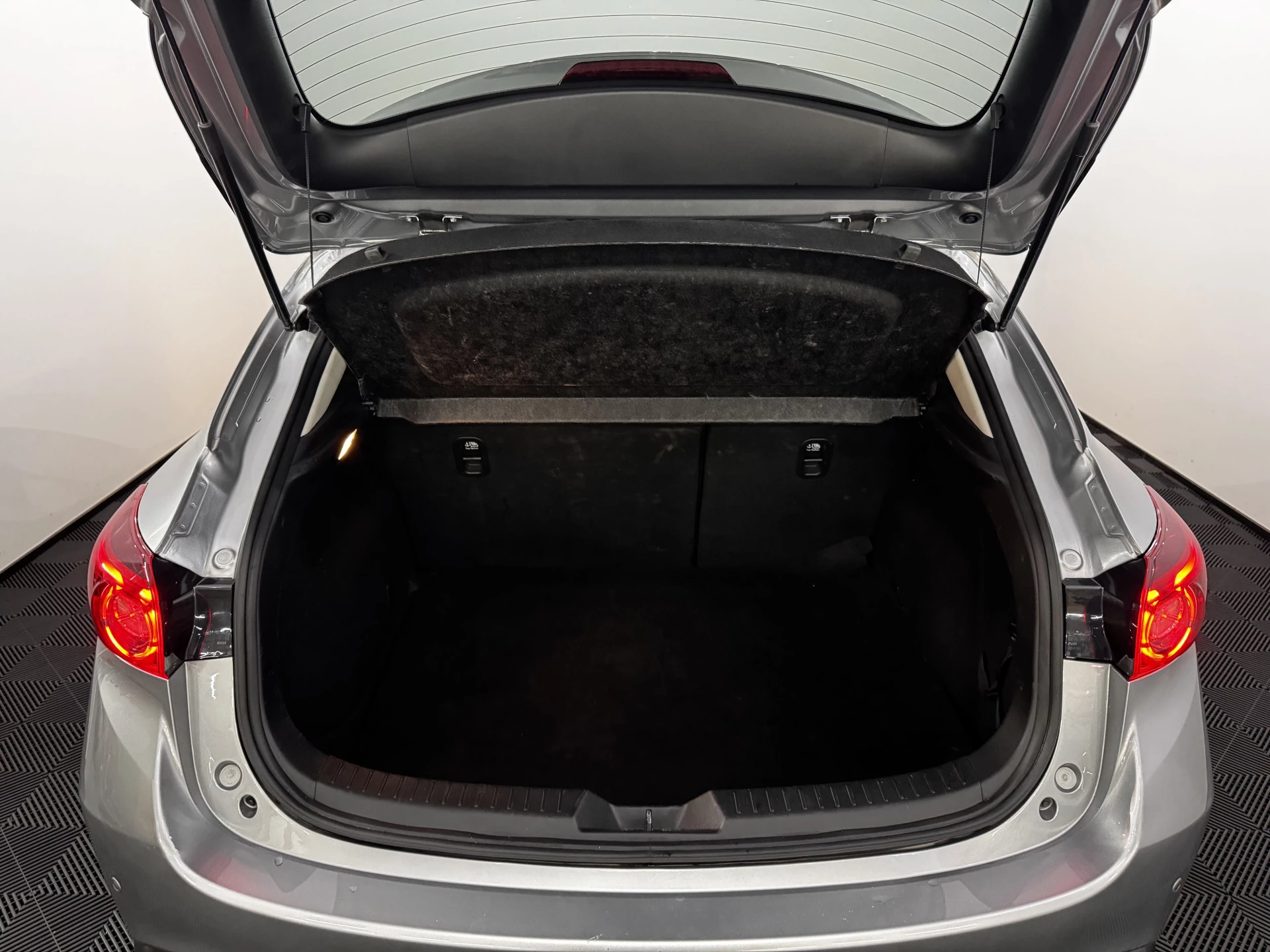 Hoofdafbeelding Mazda 3