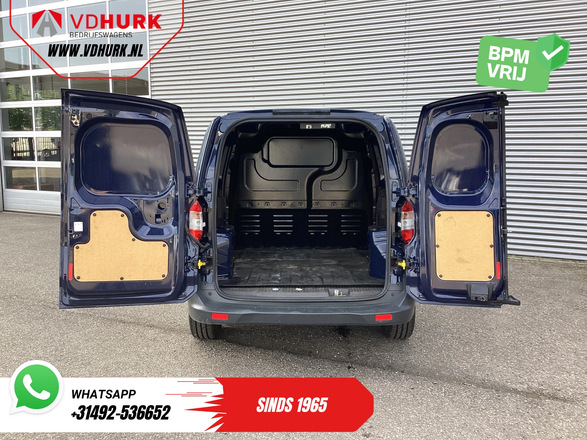 Hoofdafbeelding Ford Transit Courier