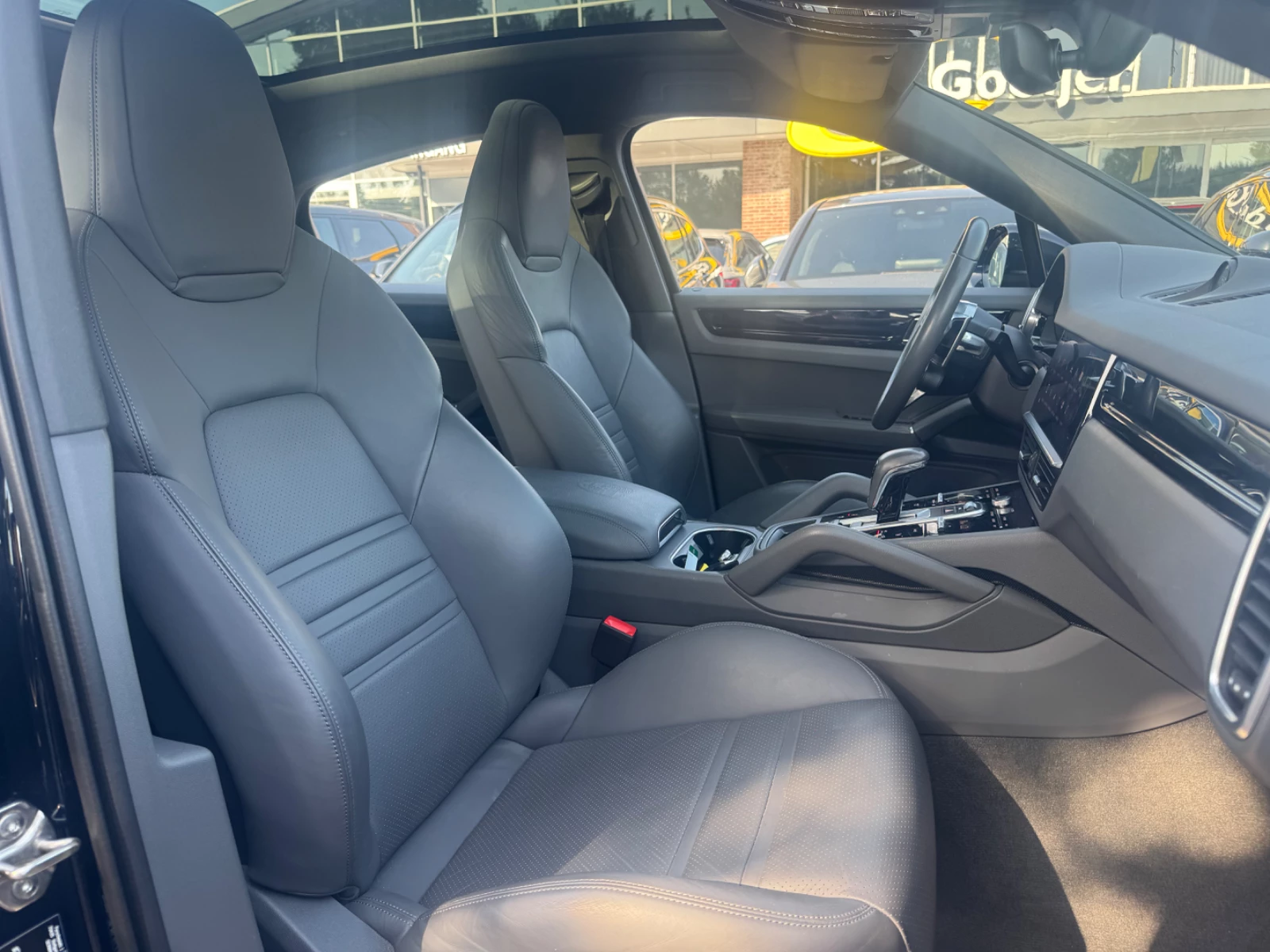 Hoofdafbeelding Porsche Cayenne
