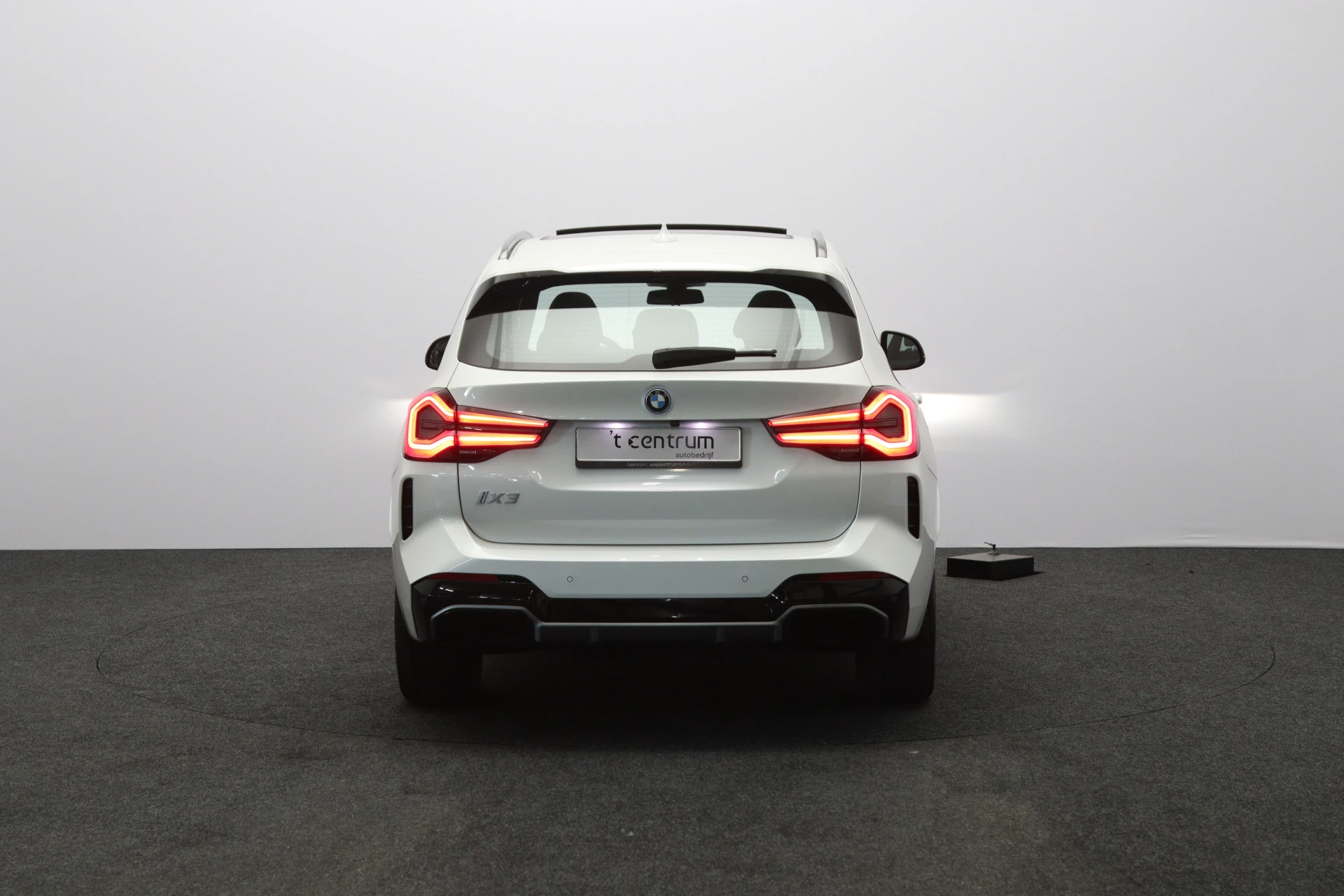 Hoofdafbeelding BMW iX3