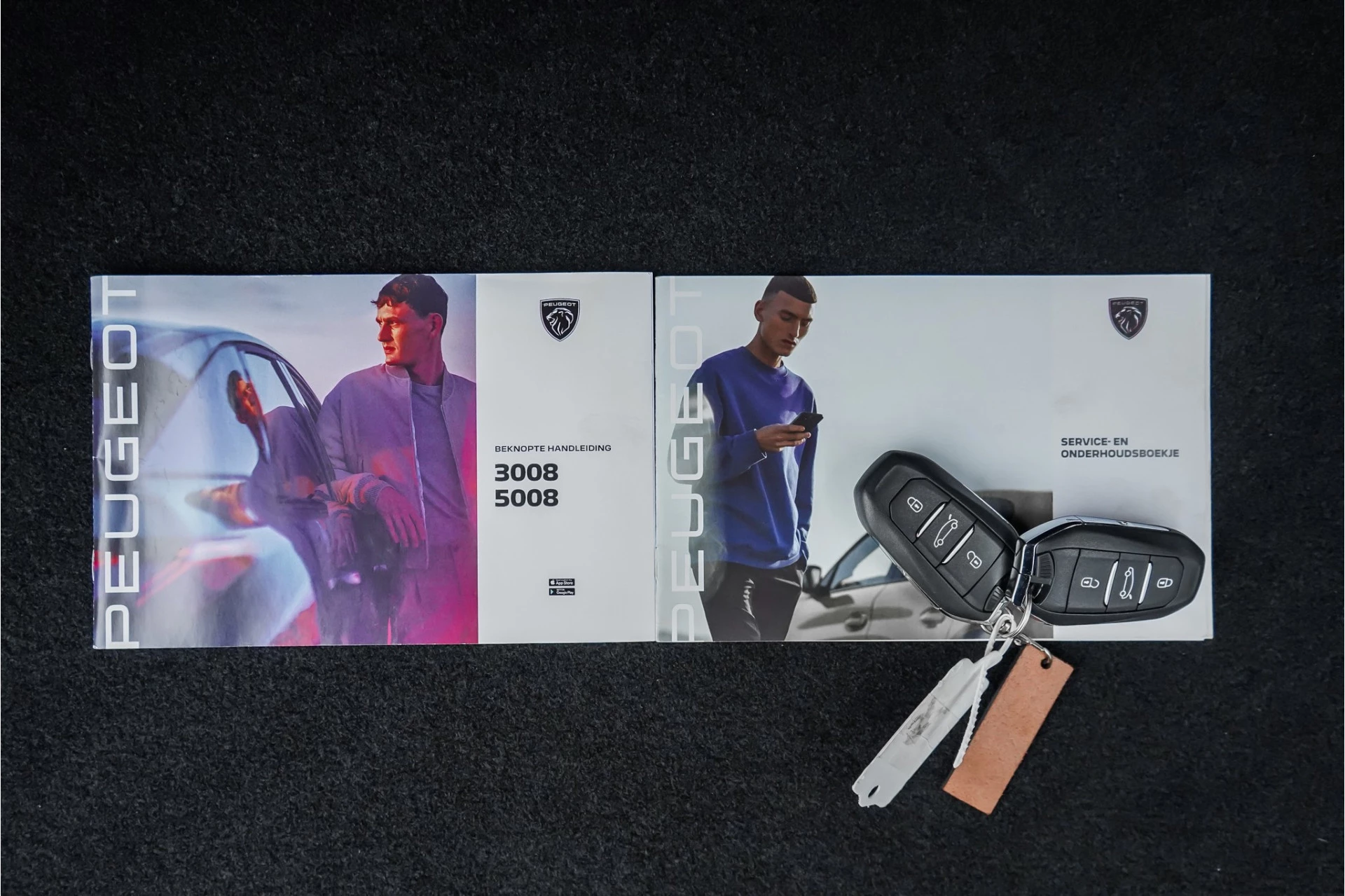 Hoofdafbeelding Peugeot e-3008