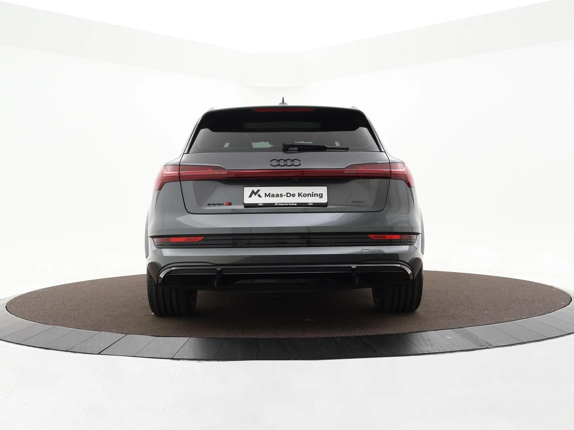 Hoofdafbeelding Audi e-tron