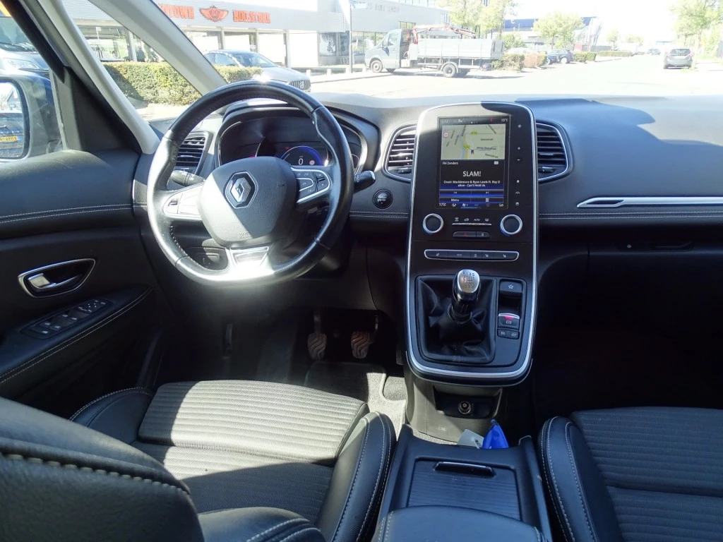 Hoofdafbeelding Renault Scénic
