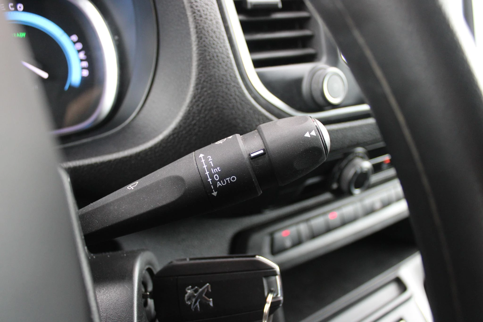 Hoofdafbeelding Peugeot e-Expert