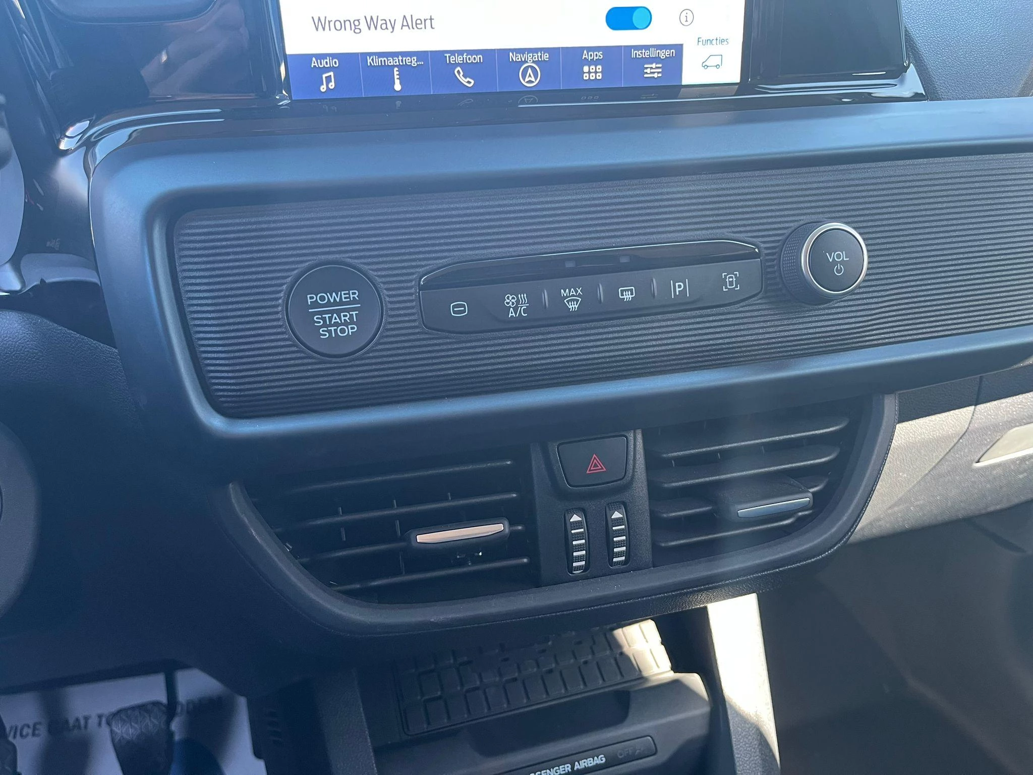 Hoofdafbeelding Ford Transit Courier