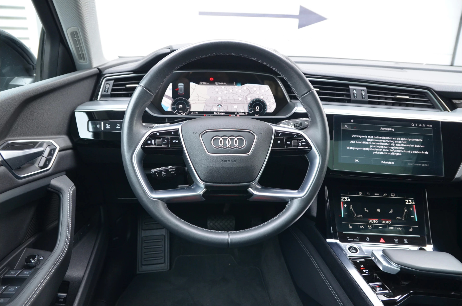 Hoofdafbeelding Audi e-tron