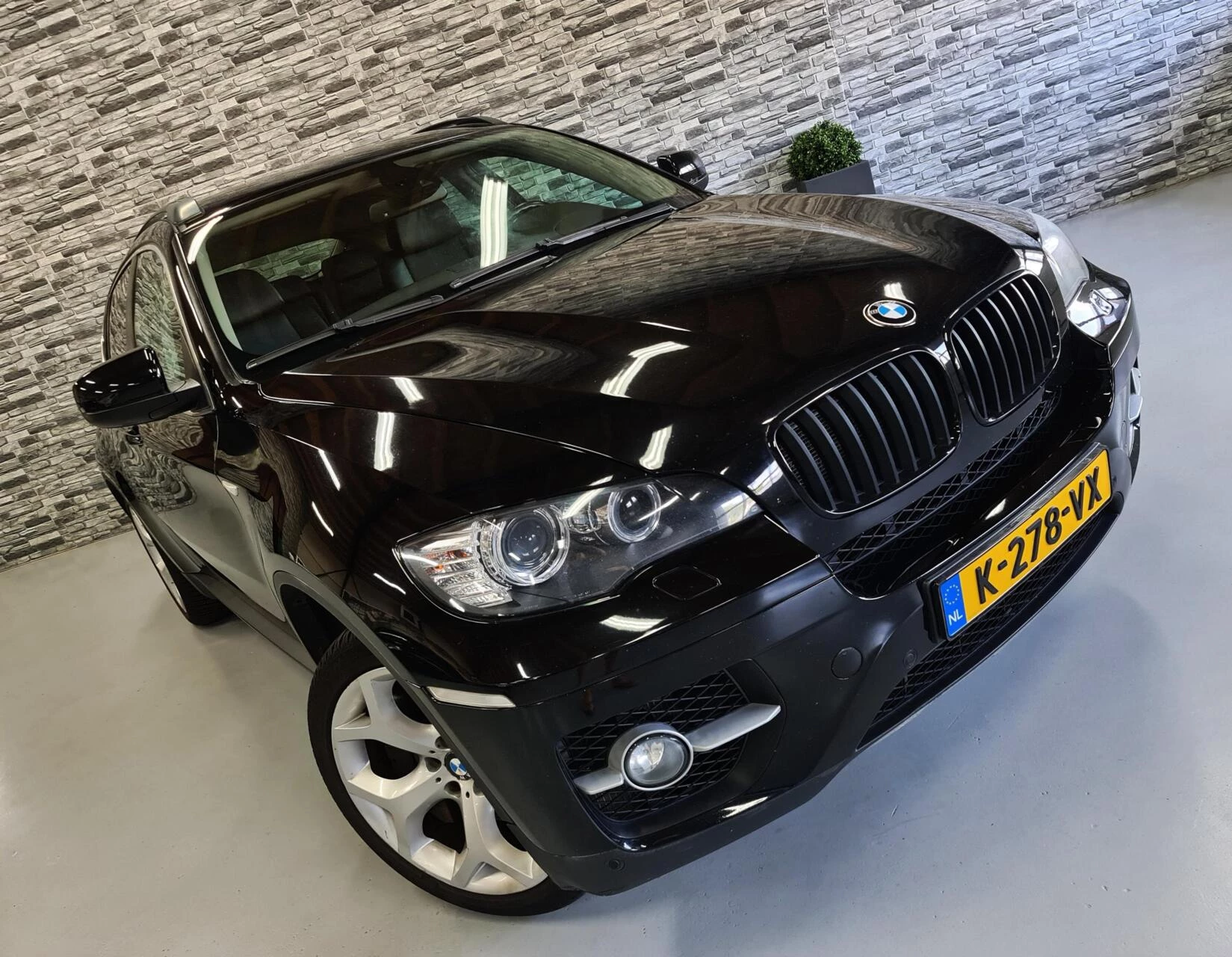 Hoofdafbeelding BMW X6