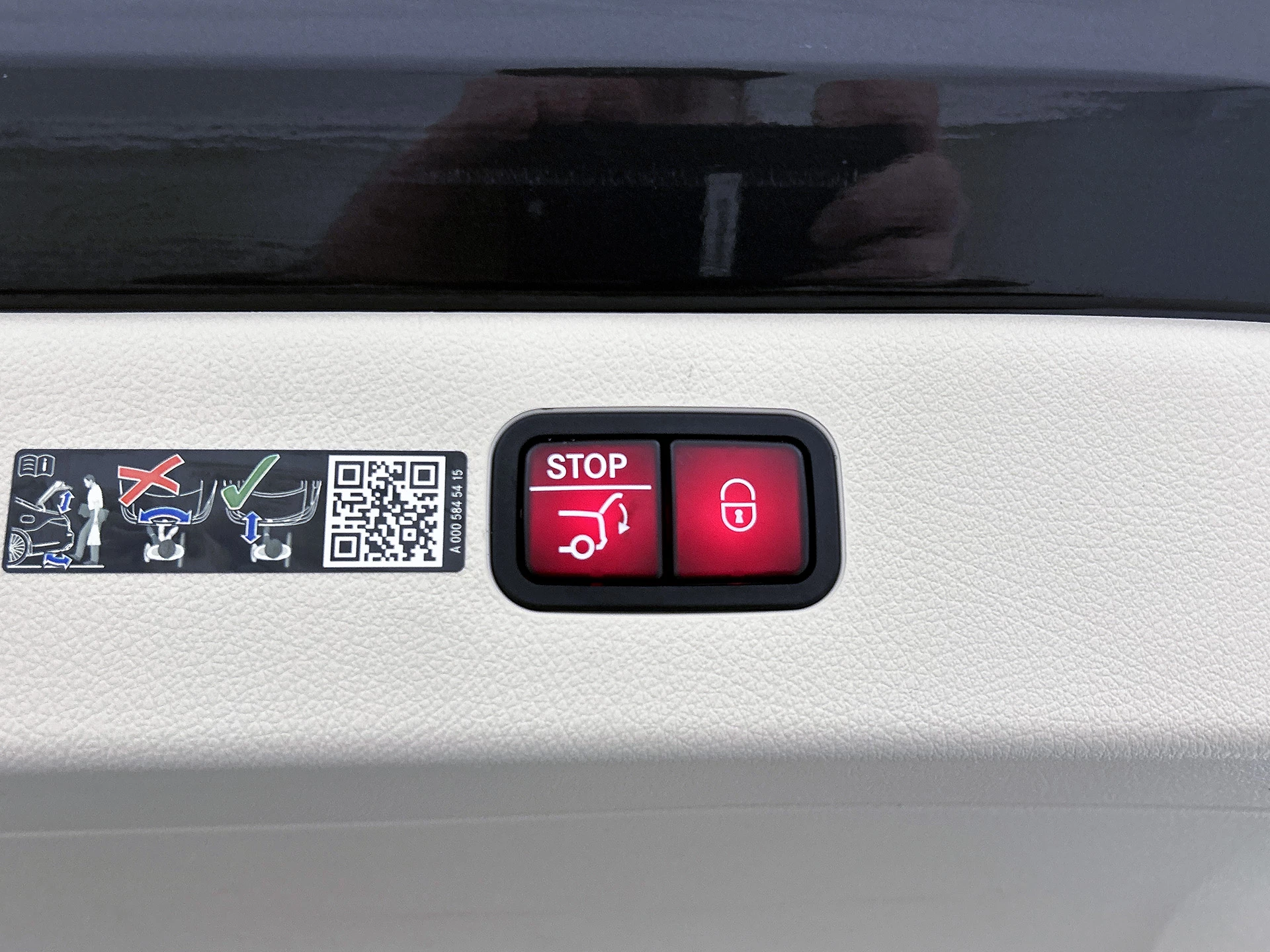 Hoofdafbeelding Mercedes-Benz EQS