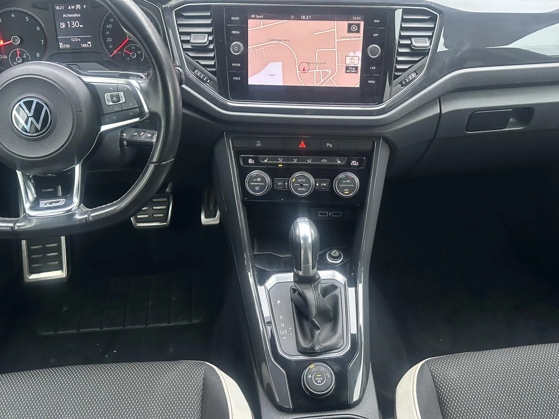 Hoofdafbeelding Volkswagen T-Roc