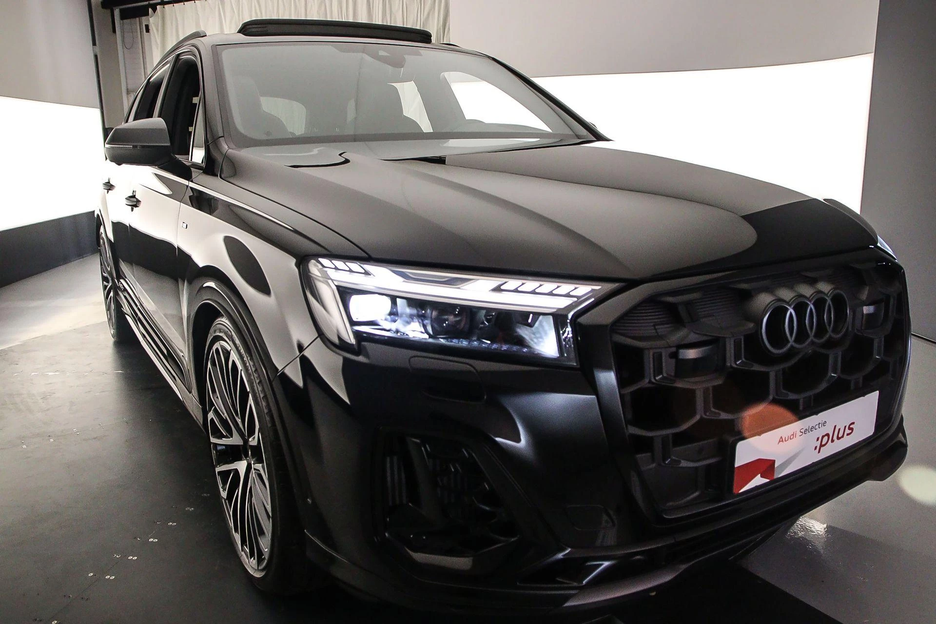 Hoofdafbeelding Audi Q7