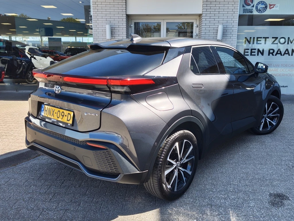 Hoofdafbeelding Toyota C-HR