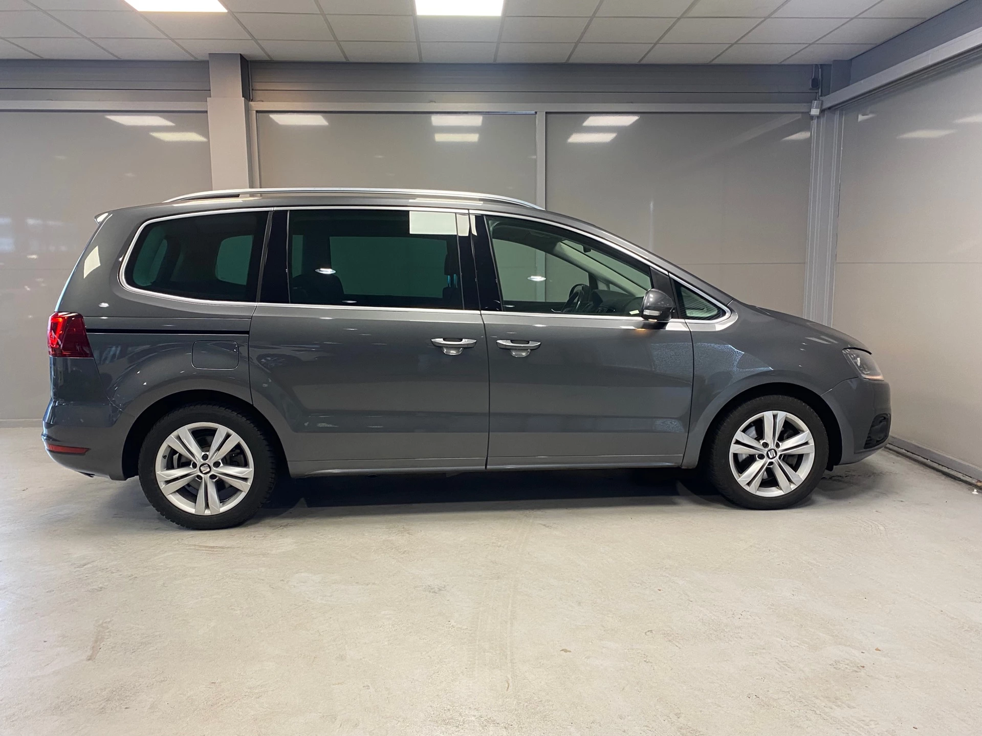 Hoofdafbeelding SEAT Alhambra