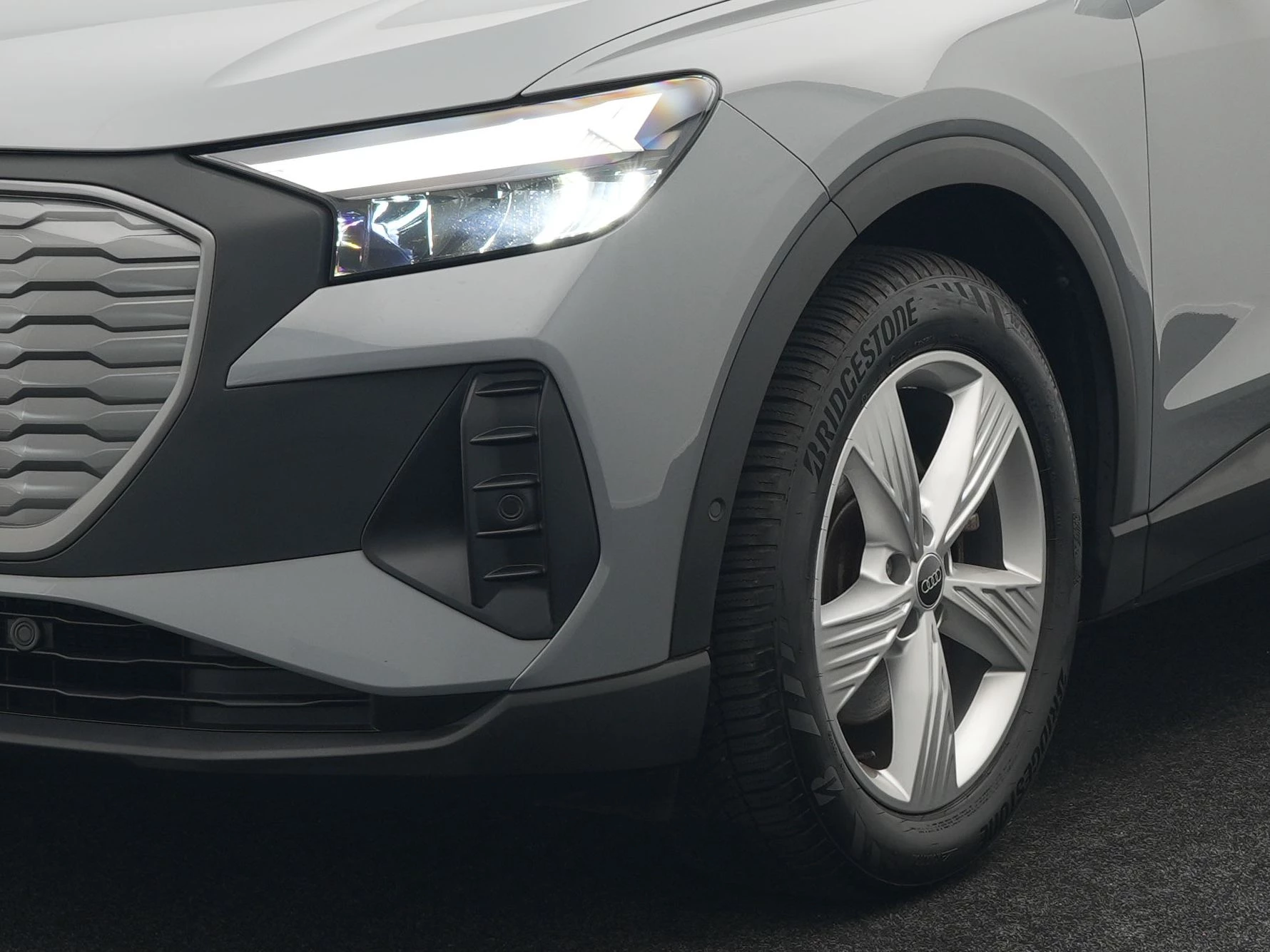 Hoofdafbeelding Audi Q4 e-tron