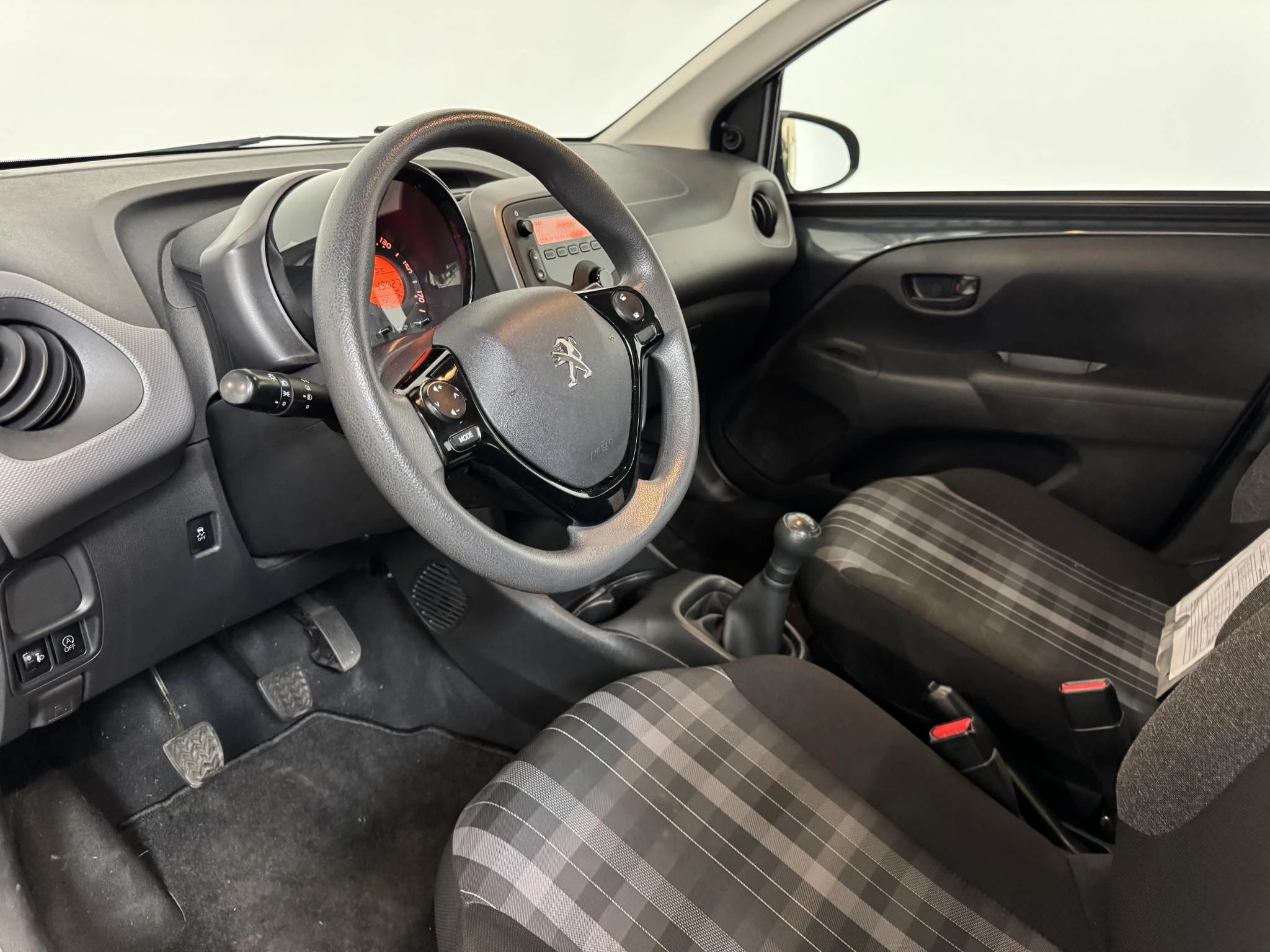 Hoofdafbeelding Peugeot 108