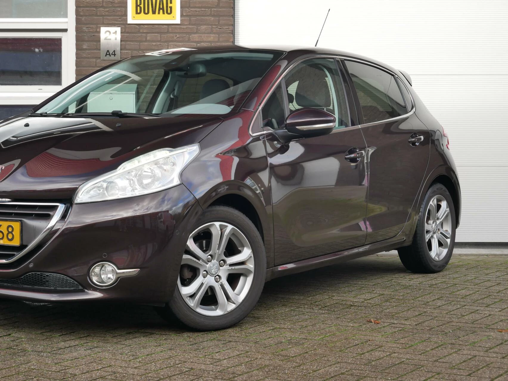 Hoofdafbeelding Peugeot 208