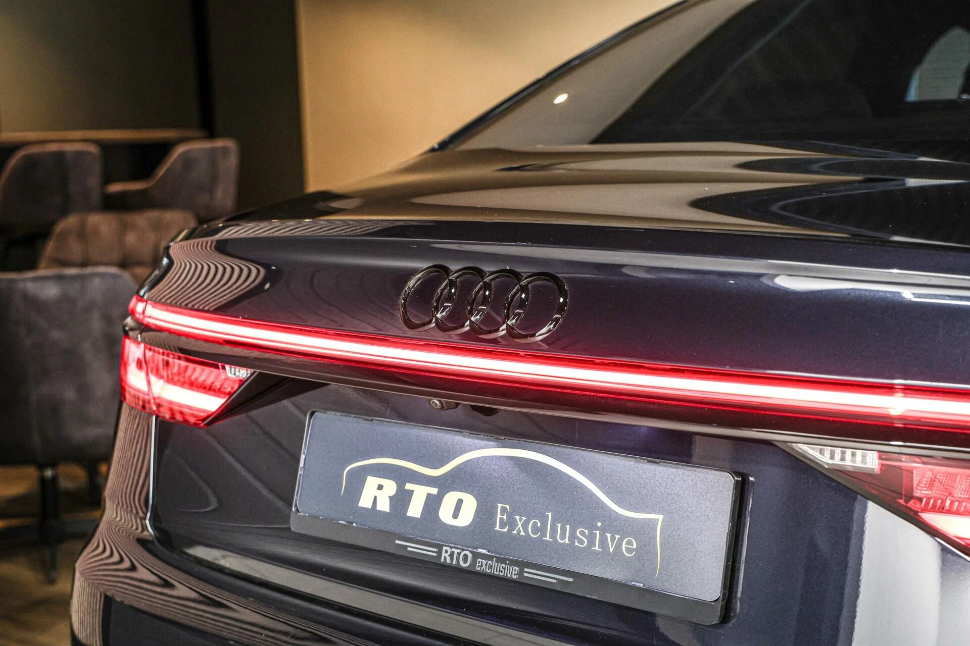 Hoofdafbeelding Audi A8