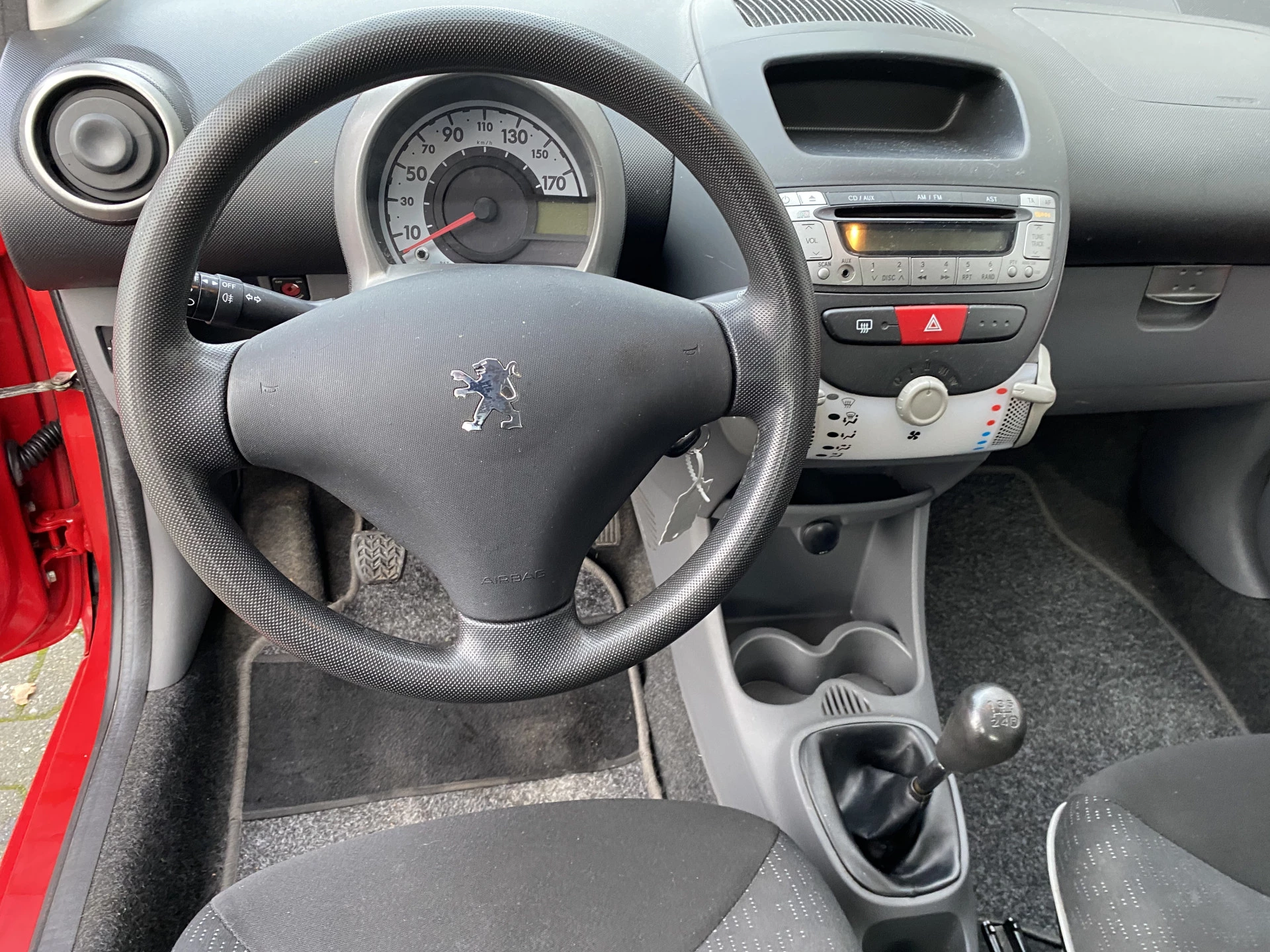 Hoofdafbeelding Peugeot 107