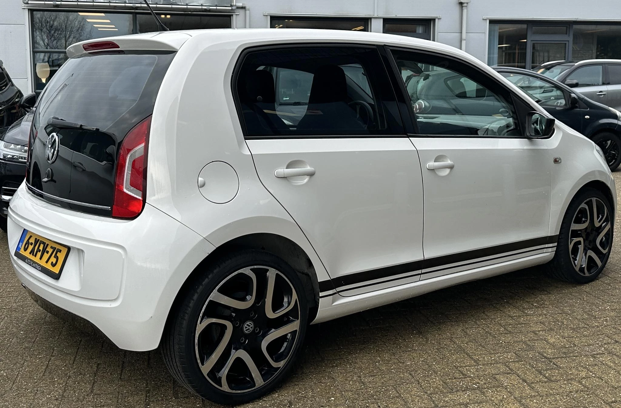 Hoofdafbeelding Volkswagen up!