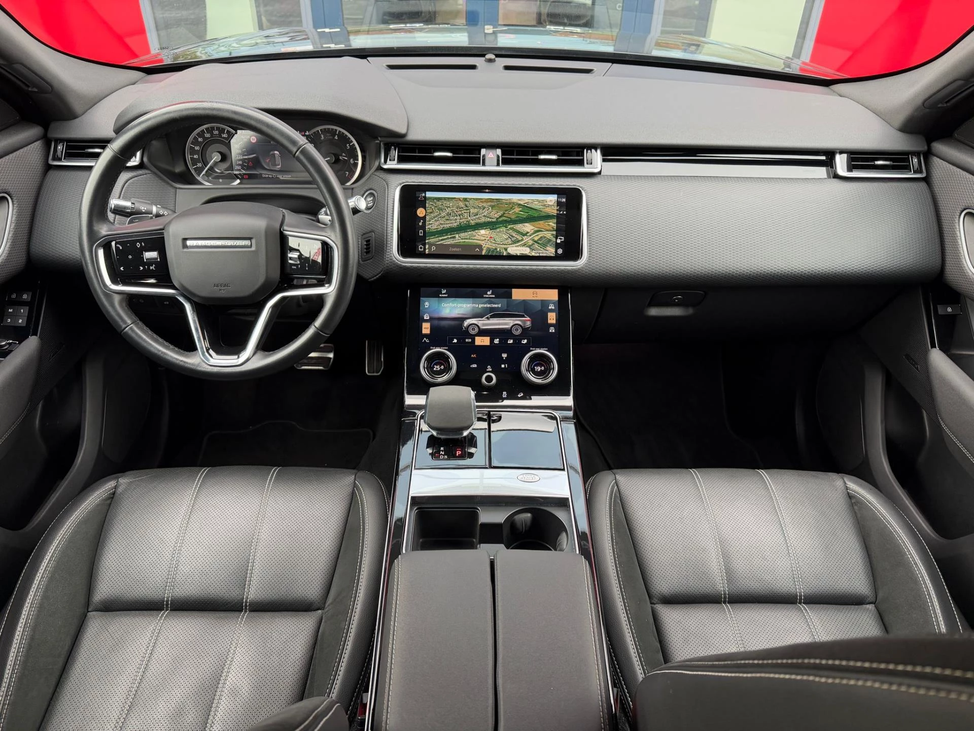 Hoofdafbeelding Land Rover Range Rover Velar