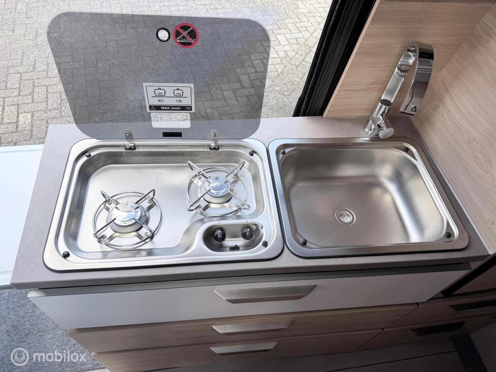 Hoofdafbeelding Knaus TGE 3.180