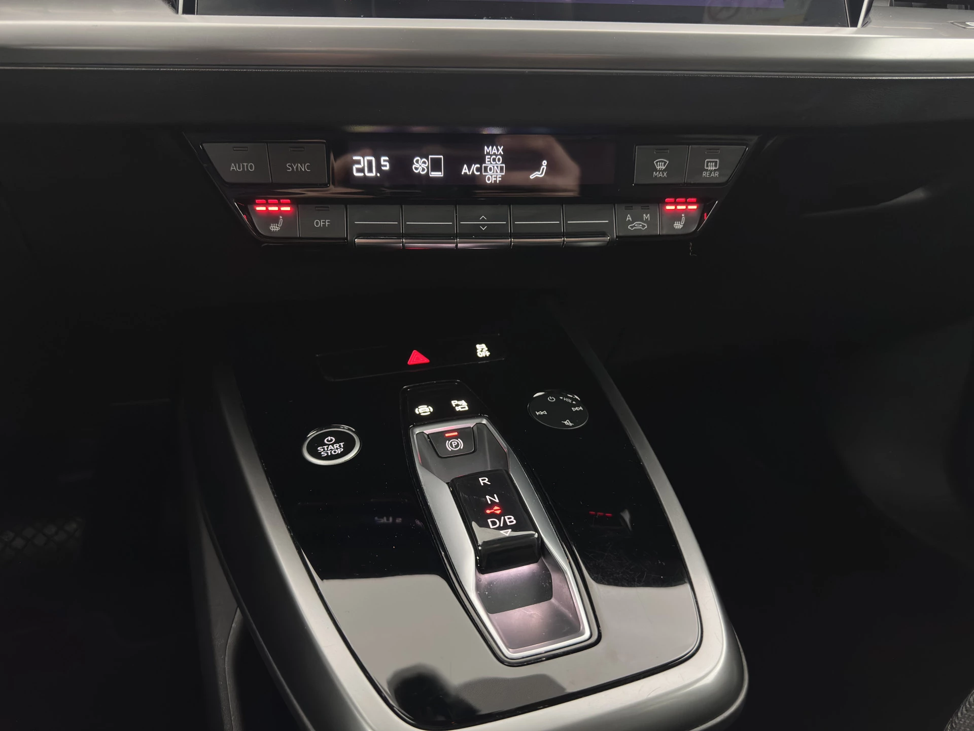 Hoofdafbeelding Audi Q4 e-tron