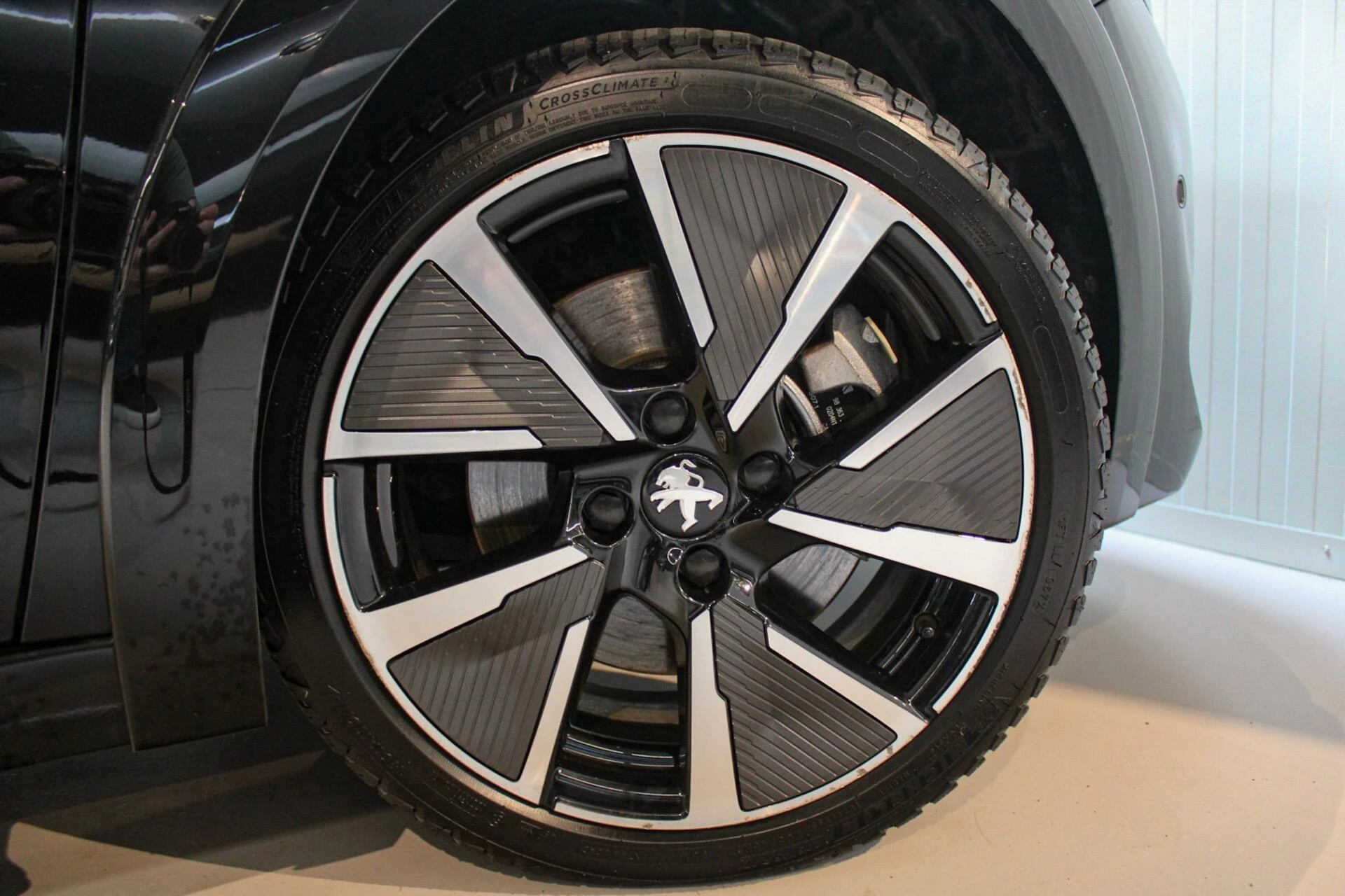 Hoofdafbeelding Peugeot e-208