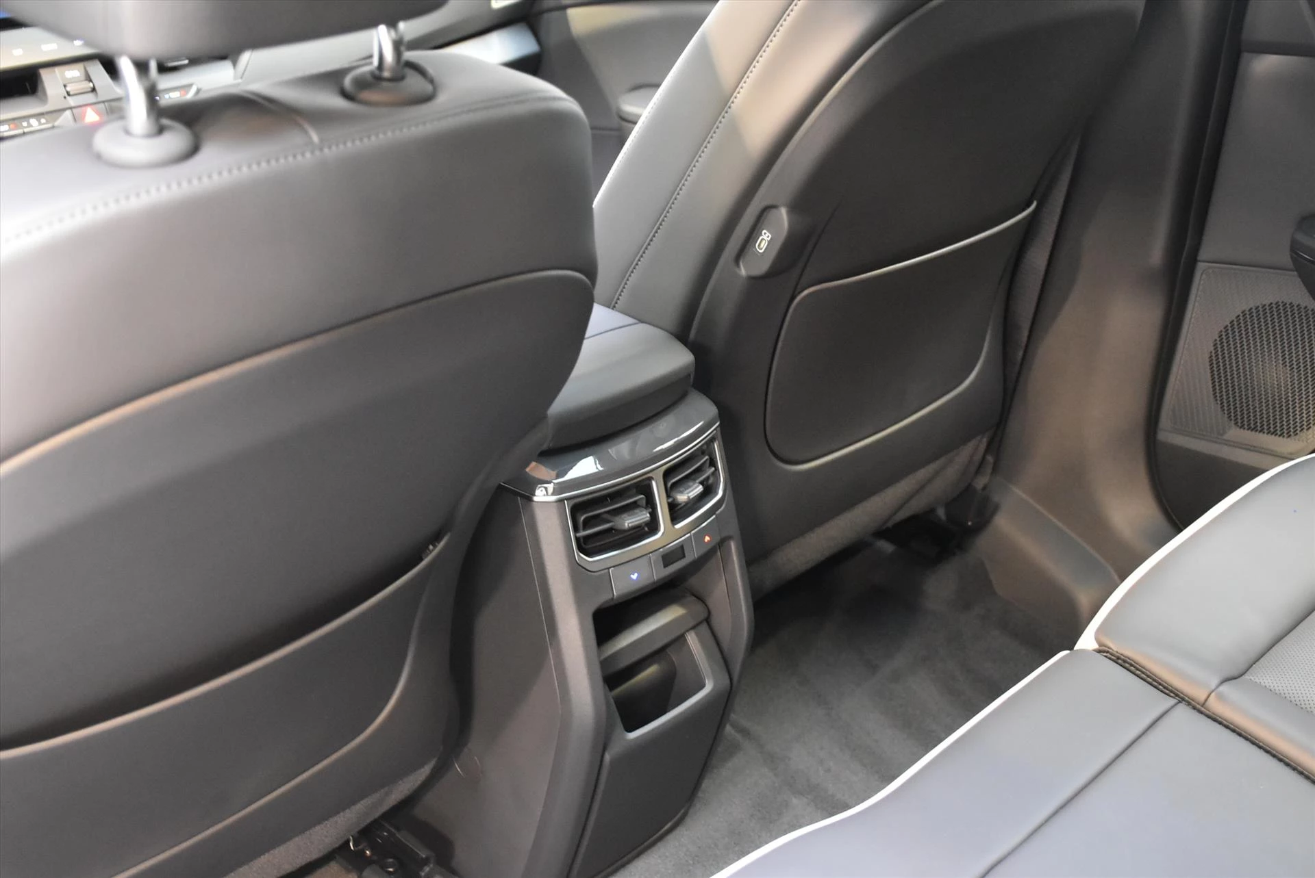 Hoofdafbeelding Kia EV5