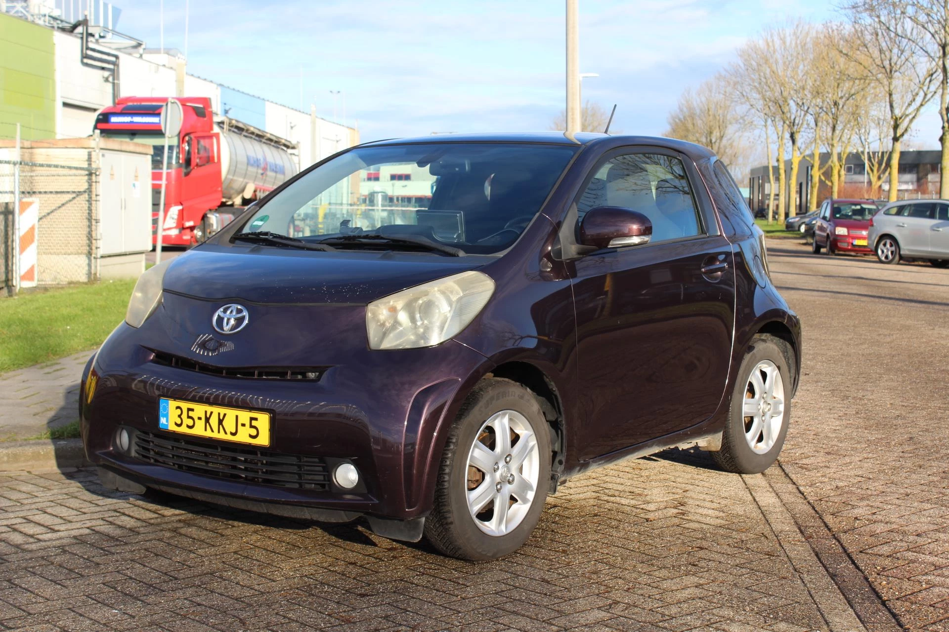 Hoofdafbeelding Toyota iQ