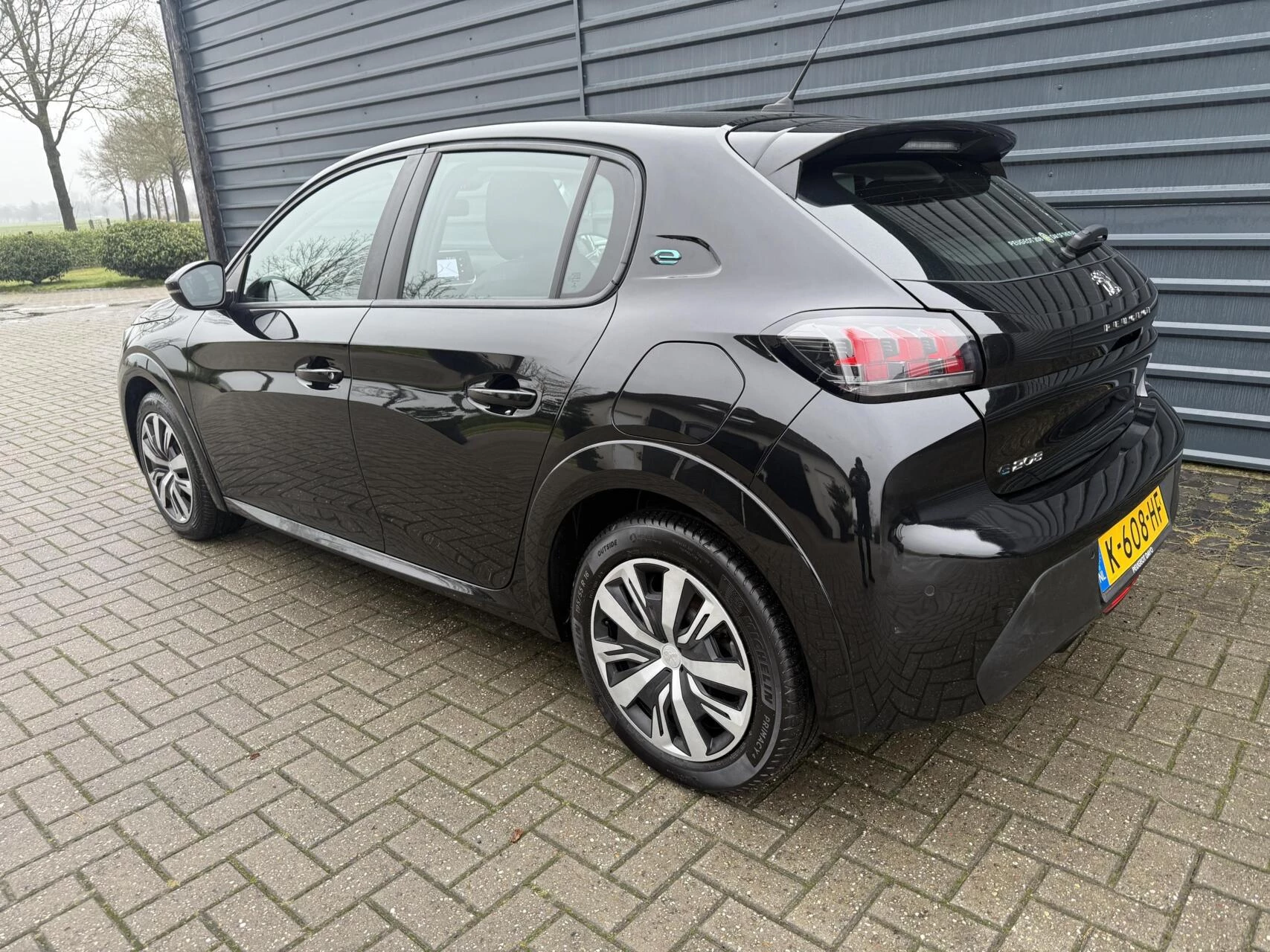 Hoofdafbeelding Peugeot e-208