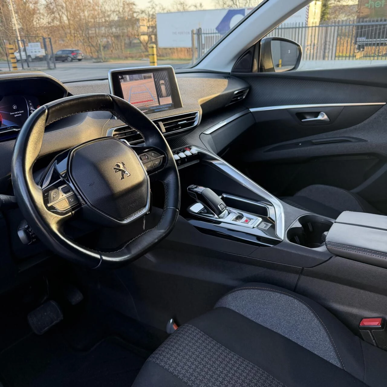 Hoofdafbeelding Peugeot 5008