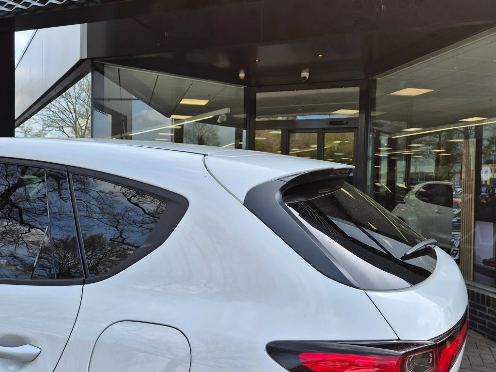 Hoofdafbeelding Mazda CX-60